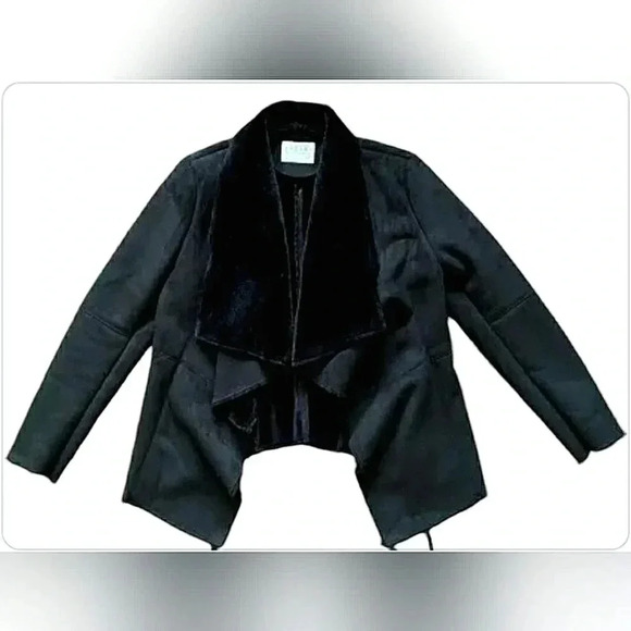 Whimsigoth Black Cropped Witchy Open Wrap Cozy Oversized Furry - Picture 4 of 4